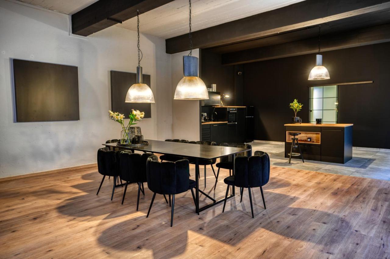Design Loft - 200Qm2 - Heimkino - Bestlage - Parkplatz Wiesbaden Luaran gambar