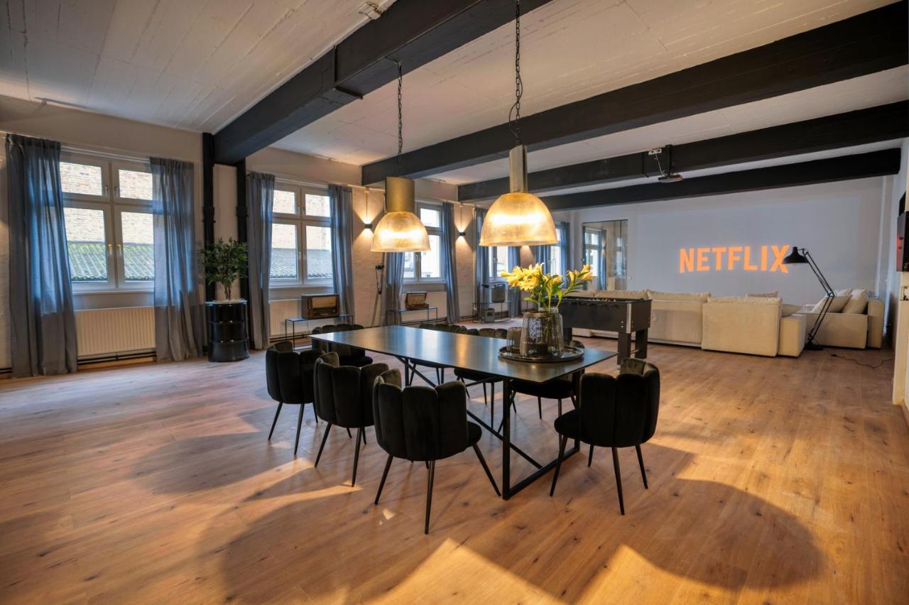 Design Loft - 200Qm2 - Heimkino - Bestlage - Parkplatz Wiesbaden Luaran gambar